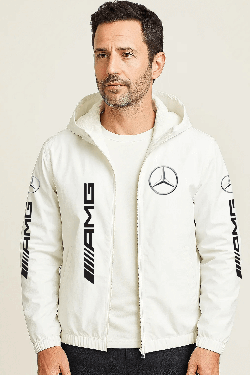 Regnjakke med hætte “AMG”